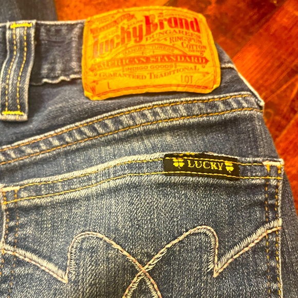 Lucky Brand Lola Straight Run Stitch 2/26 like new - Picture 6 of 9